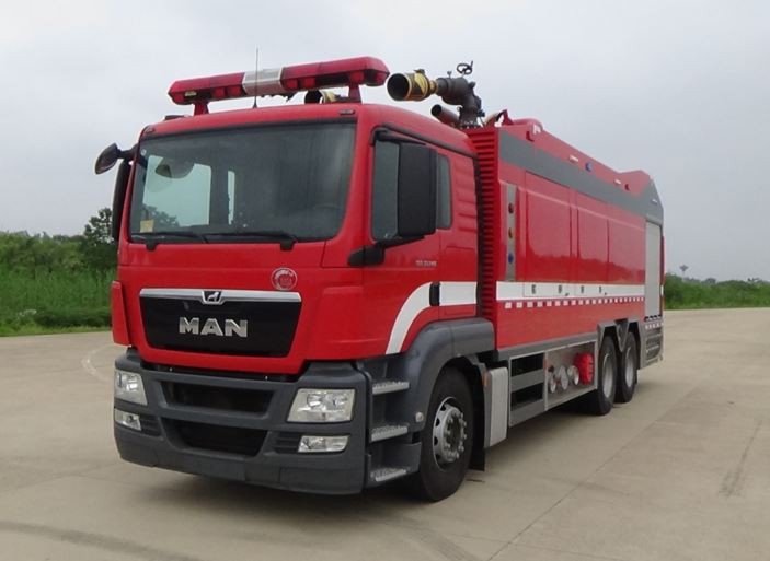 7000L Water/foam Fire Truck